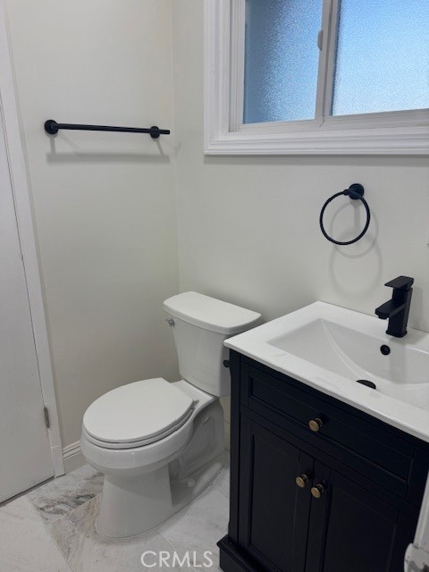 Detail Gallery Image 12 of 28 For 20533 Eastwood, Torrance,  CA 90503 - 4 Beds | 2 Baths