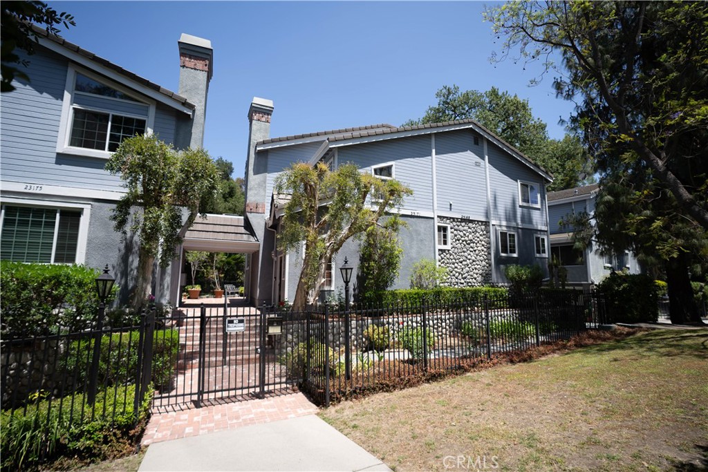 23169 Mulholland Drive #3