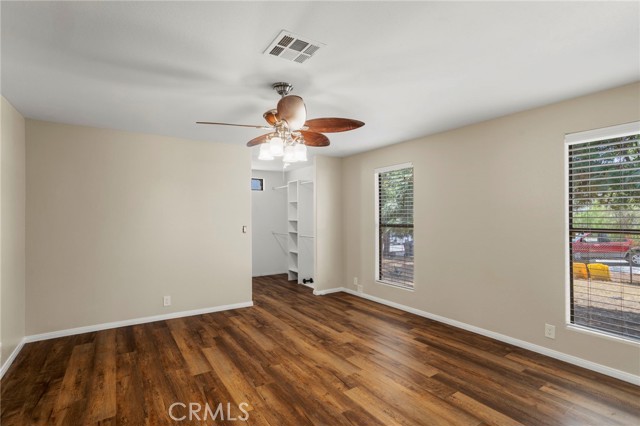 Image 14 of 33 For 30830 Triple Crown Road