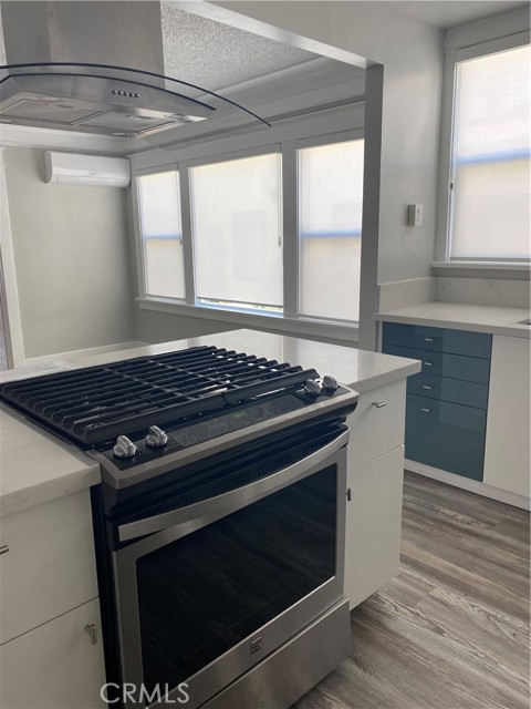 Detail Gallery Image 8 of 22 For 4345 Burns Ave, Los Angeles,  CA 90029 - 2 Beds | 2 Baths