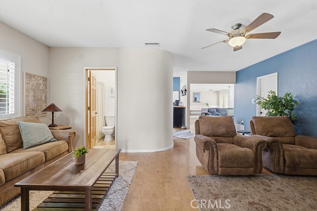 Detail Gallery Image 11 of 32 For 3039 Country Ln, Simi Valley,  CA 93063 - 5 Beds | 4 Baths