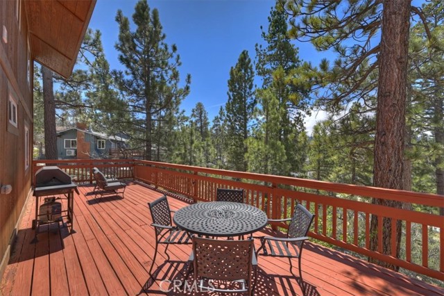 490 Vista, Big Bear Lake, CA 92315