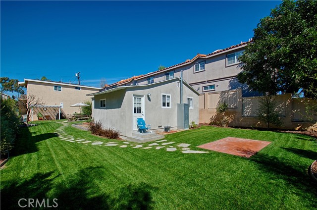 2720 Carnegie Lane, Redondo Beach, California 90278, 3 Bedrooms Bedrooms, ,2 BathroomsBathrooms,Residential,For Sale,Carnegie,SB25049063