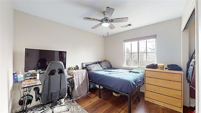 223 Vintage Drive, Turlock CA: https://media.crmls.org/medias/a4108339-5500-4c62-bcef-831bc4e4c282.jpg