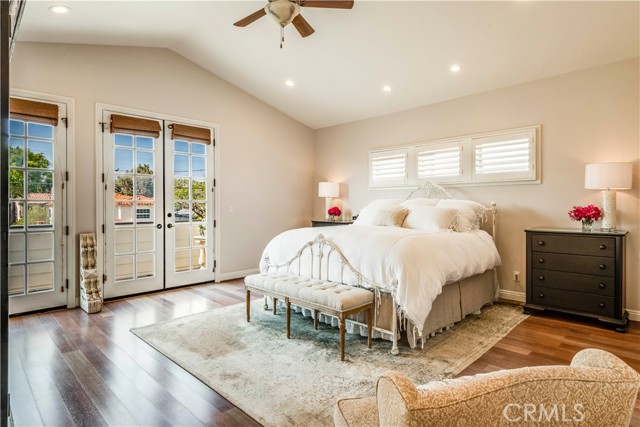 595 35th Street, Manhattan Beach, California 90266, 6 Bedrooms Bedrooms, ,4 BathroomsBathrooms,Residential,Sold,35th,SB22117644