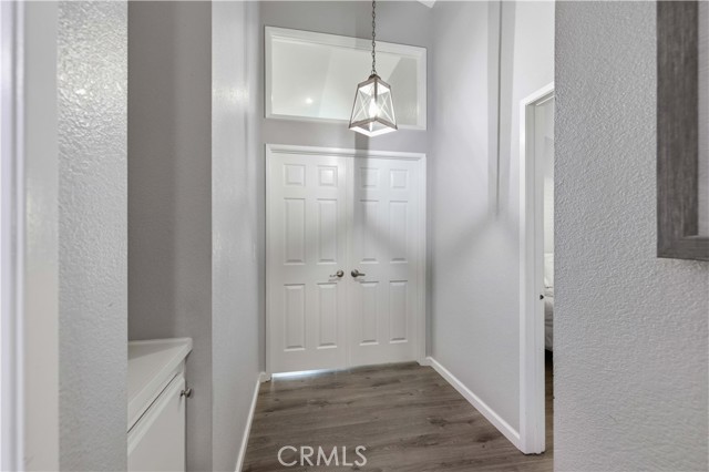 2709 Sandstone Court, Palmdale CA: https://media.crmls.org/medias/a410e127-f1b9-43ad-a16a-b86a6b21f9e4.jpg