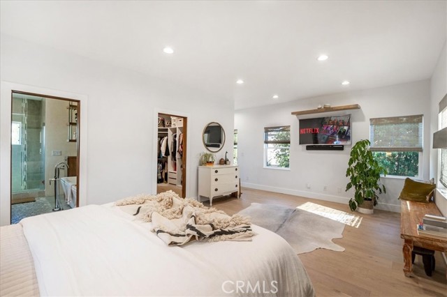 3004 Oak Avenue, Manhattan Beach, California 90266, 3 Bedrooms Bedrooms, ,2 BathroomsBathrooms,Residential,Sold,Oak,SB22239003