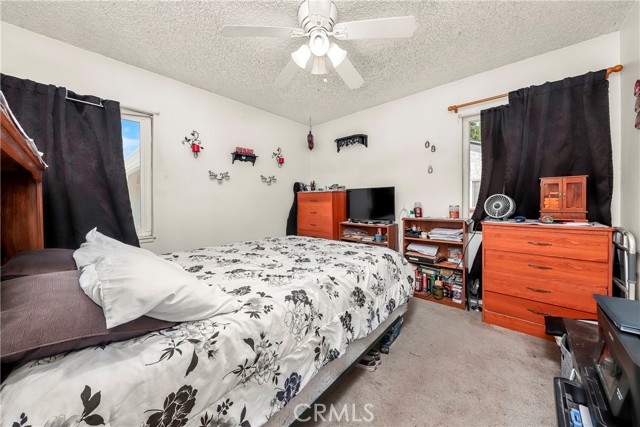45532 Elm Avenue, Lancaster CA: https://media.crmls.org/medias/a41120d0-e225-4e44-acde-967b603e5962.jpg