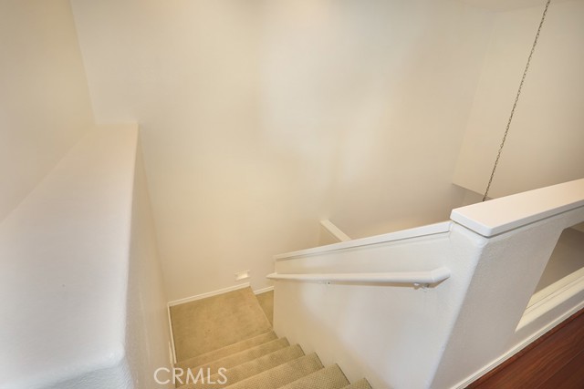 Image 42 of 50 For 961 Lone Pine