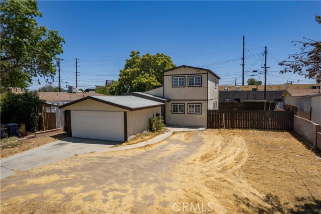 Detail Gallery Image 1 of 25 For 44538 Anvers Ave, Lancaster,  CA 93534 - 4 Beds | 2 Baths