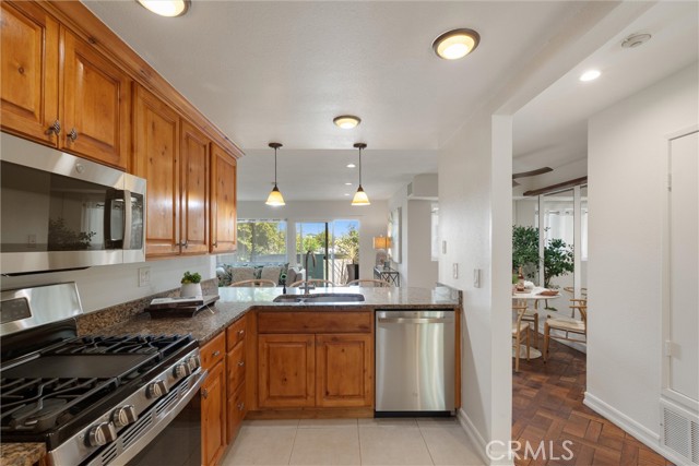 1112 Beryl Street, Redondo Beach CA: https://media.crmls.org/medias/a413e095-a0f5-43ff-9a37-753fa0b9aa14.jpg