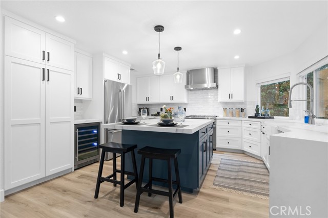 27322 Via Rioja Mission Viejo, California 27322 Via Rioja