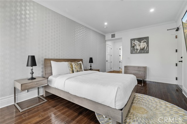 MLS #CV25231007 image #31