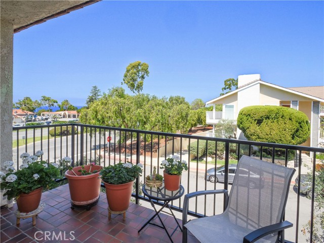 2201 Via Carrillo, Palos Verdes Estates, California 90274, 2 Bedrooms Bedrooms, ,2 BathroomsBathrooms,Residential,For Sale,Via Carrillo,SB26078806