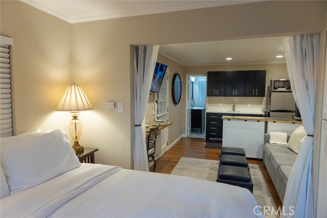 Detail Gallery Image 10 of 35 For 464 Bent St #B,  Laguna Beach,  CA 92651 - 1 Beds | 1 Baths