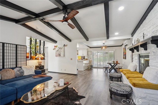 Detail Gallery Image 10 of 65 For 14753 Blue Grass Dr, Helendale,  CA 92342 - 3 Beds | 3 Baths