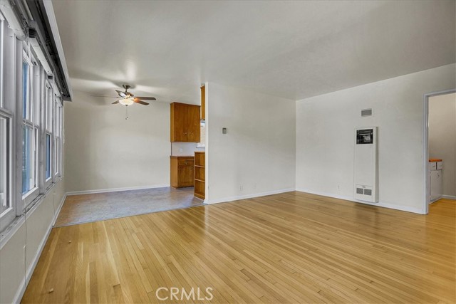 Detail Gallery Image 7 of 24 For 3042 E 3rd St #3,  Long Beach,  CA 90814 - 1 Beds | 1 Baths
