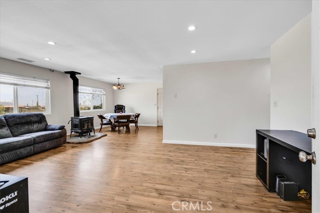 58331 Caliente Street, Yucca Valley CA: https://media.crmls.org/medias/a418fc08-96e1-4b8f-8c9a-2a7dfd790605.jpg