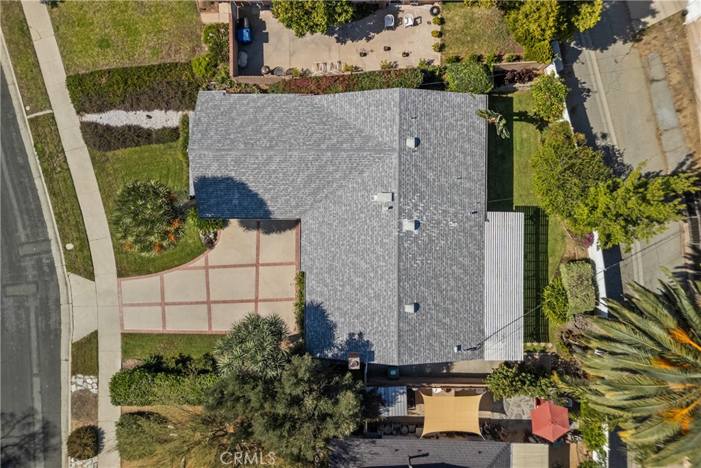https://media.crmls.org/medias/a4197abf-5e04-4849-89e5-76e4c0ba0256.jpg?preset=X-Large