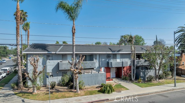 Detail Gallery Image 3 of 31 For 13825 Vanowen St, Van Nuys,  CA 91405 - – Beds | – Baths