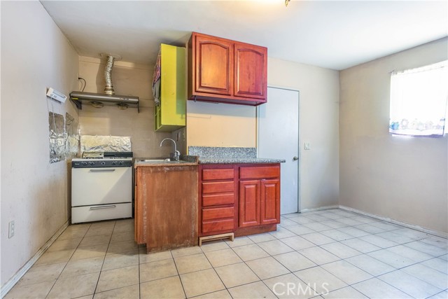 Detail Gallery Image 12 of 43 For 5321 Loma Ave, Temple City,  CA 91780 - 2 Beds | 1 Baths