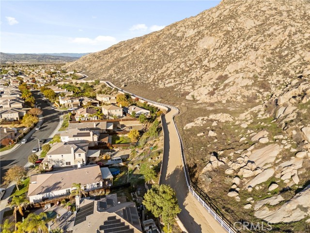 Detail Gallery Image 30 of 34 For 26239 Citation Cir, Moreno Valley,  CA 92555 - 3 Beds | 2 Baths