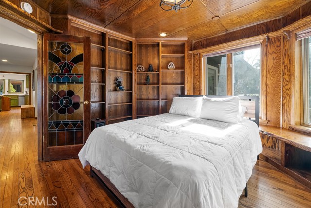 Detail Gallery Image 38 of 66 For 478 Lakeview Court Ct, Big Bear Lake,  CA 92315 - 5 Beds | 3/1 Baths
