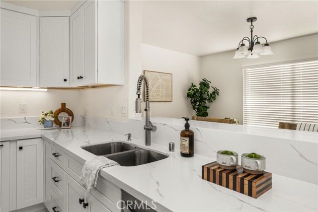 Detail Gallery Image 20 of 48 For 14647 Green River Rd, Victorville,  CA 92394 - 4 Beds | 2/1 Baths