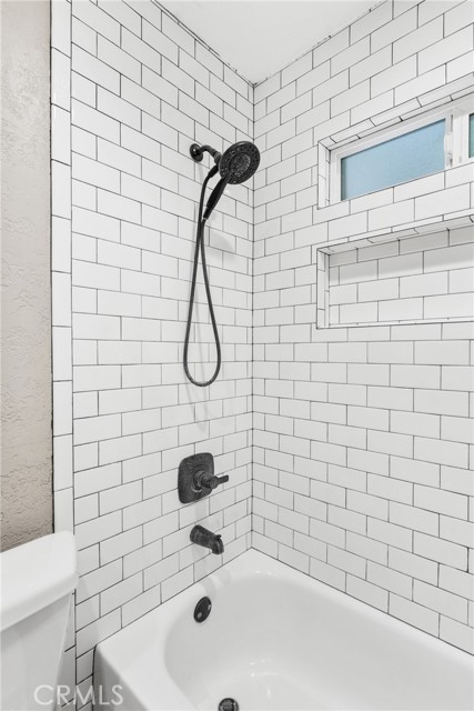 Image 24 of 43 For 5361 Cedar  