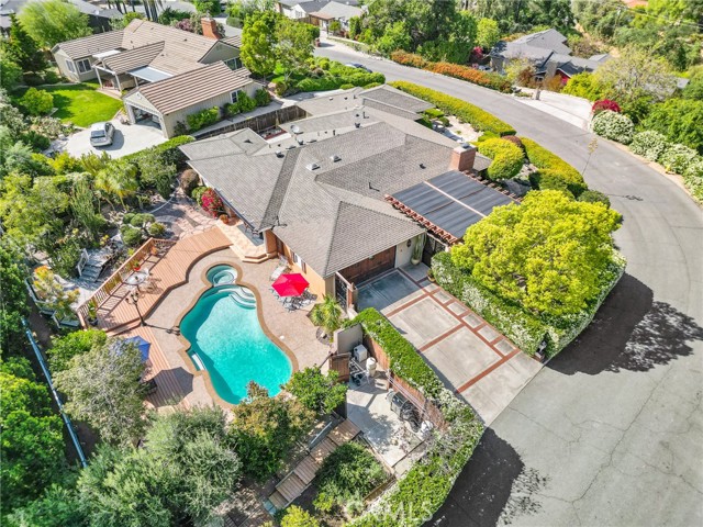 1215 Mira Monte Drive, Redlands CA: https://media.crmls.org/medias/a41c3b8d-1c36-4f13-bd0e-3ae4f6175654.jpg