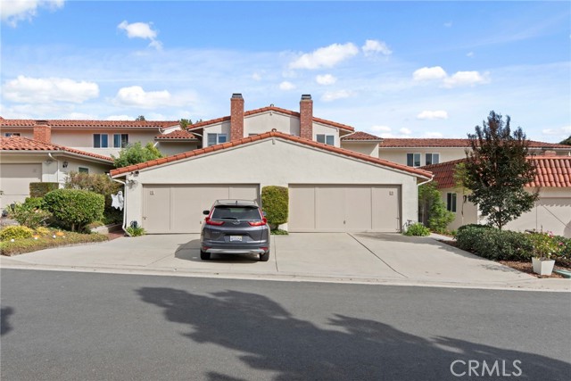 39 Vía Granada, Rolling Hills Estates, California 90274, 3 Bedrooms Bedrooms, ,2 BathroomsBathrooms,Residential,For Sale,Vía Granada,SB24219628