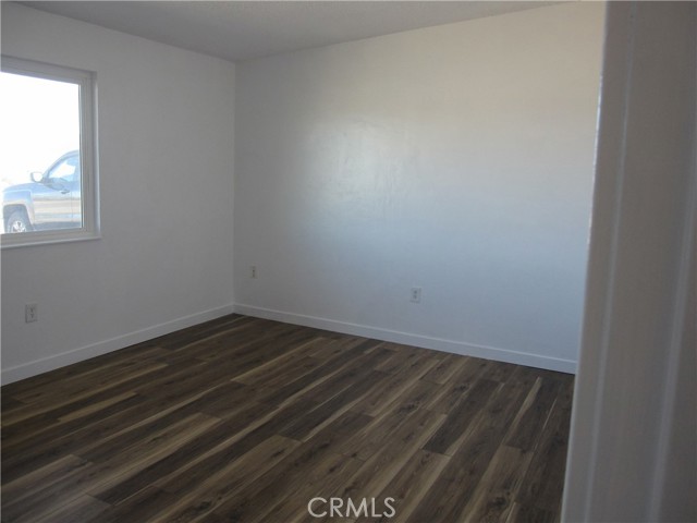 Detail Gallery Image 2 of 10 For 5954 Valley View St, Joshua Tree,  CA 92252 - 2 Beds | 1 Baths