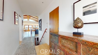 Detail Gallery Image 16 of 33 For 3205 Bayview Dr, Manhattan Beach,  CA 90266 - 3 Beds | 3 Baths