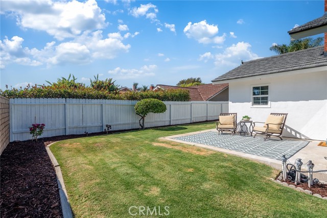 14181 Moore Ct., Irvine CA: https://media.crmls.org/medias/a41e1268-5e5f-4c13-b2d6-073b0efe572a.jpg