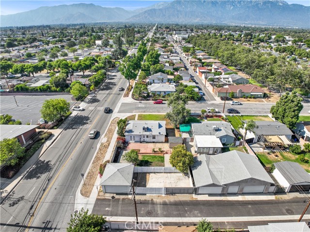 794 Winn Drive, Upland CA: https://media.crmls.org/medias/a41ebed9-6351-44a6-b2a8-dbb13260dc62.jpg