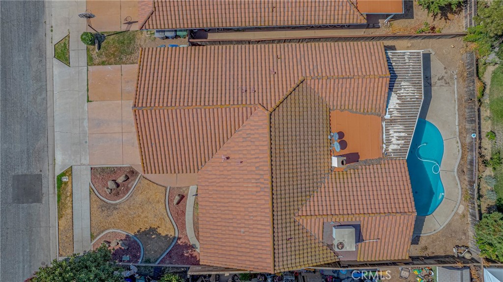 https://media.crmls.org/medias/a41f079f-6d7d-4973-9a20-4f002c6e2cce.jpg?preset=X-Large