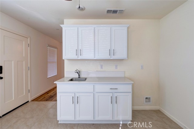 Detail Gallery Image 18 of 75 For 753 Heitz Way, Merced,  CA 95348 - 5 Beds | 3/1 Baths