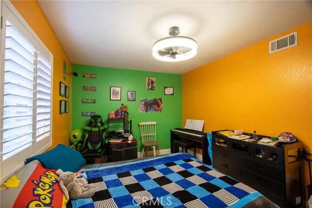 Detail Gallery Image 36 of 58 For 44366 Dorchester, Temecula,  CA 92592 - 4 Beds | 2/1 Baths