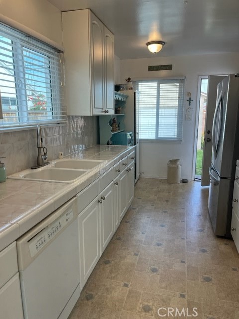 Image 7 of 32 For 5033 Carmen Street