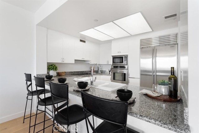 Detail Gallery Image 16 of 51 For 850 E Ocean Bld #602,  Long Beach,  CA 90802 - 2 Beds | 2 Baths
