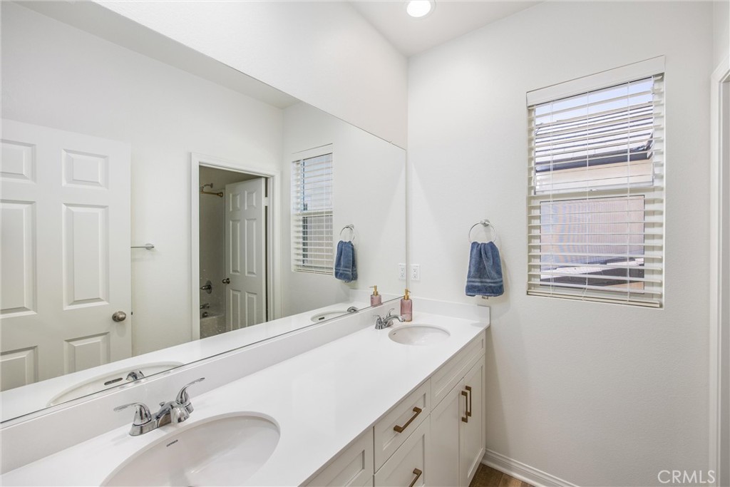 MLS #IG25228991 image #24