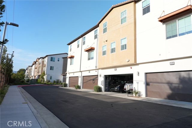 Detail Gallery Image 38 of 38 For 658 Pomelo Ct, Covina,  CA 91723 - 3 Beds | 3/1 Baths