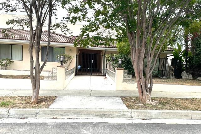 3284 Montellano AVE