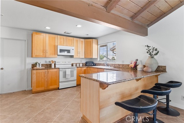 917 N Hart Street, Orange CA: https://media.crmls.org/medias/a42330e4-f79e-465e-8318-8c28cf76dd61.jpg