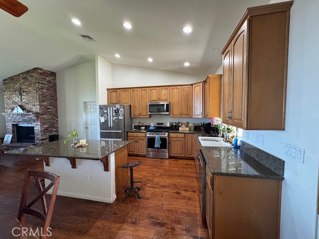 21650 Skyhill Place, Perris CA: https://media.crmls.org/medias/a423560e-6ef3-4cd8-9f1f-3785770e3dad.jpg