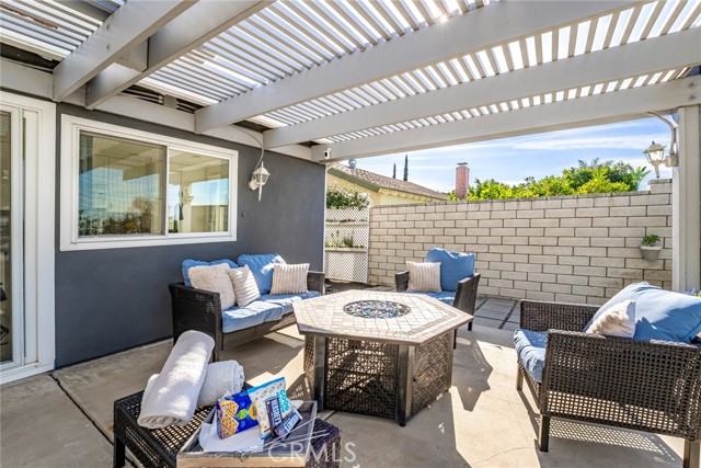 Detail Gallery Image 26 of 46 For 26041 Avenida Bonachon, Mission Viejo,  CA 92691 - 4 Beds | 2 Baths