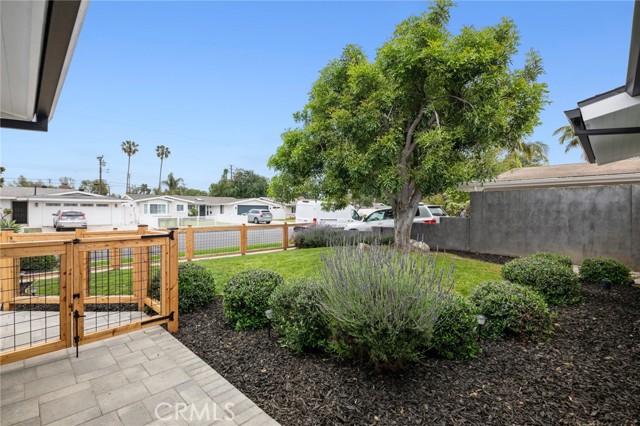 Detail Gallery Image 23 of 23 For 3217 Iowa St, Costa Mesa,  CA 92626 - 3 Beds | 2 Baths