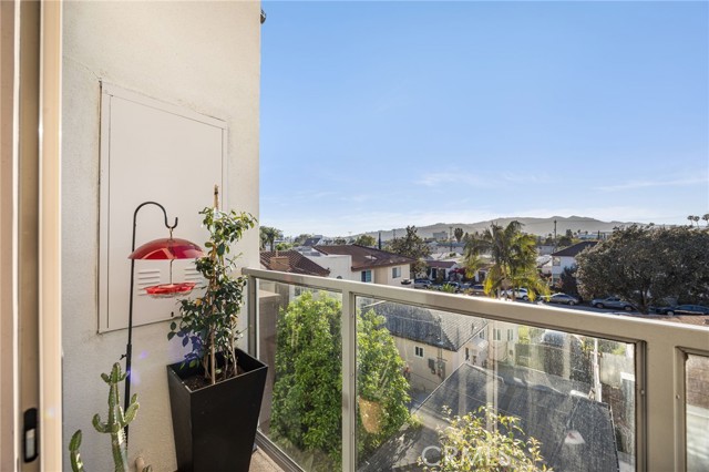 Detail Gallery Image 36 of 61 For 518 E Windsor #305,  Glendale,  CA 91205 - 2 Beds | 2 Baths