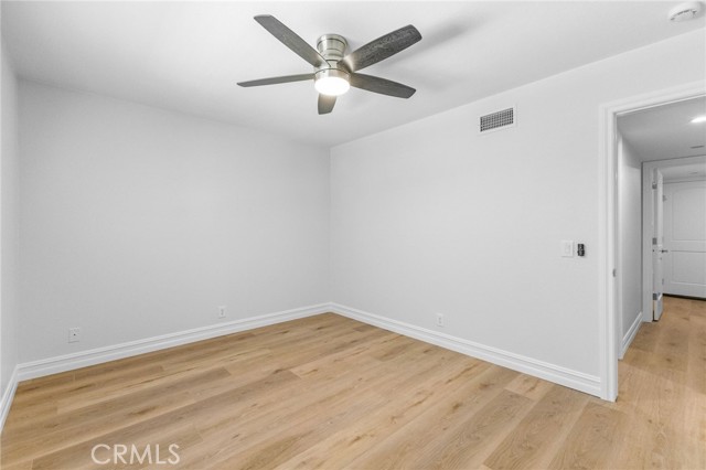 10281 Kings Street, Los Alamitos CA: https://media.crmls.org/medias/a42740a4-411d-4993-a2f7-a6945f6a9791.jpg