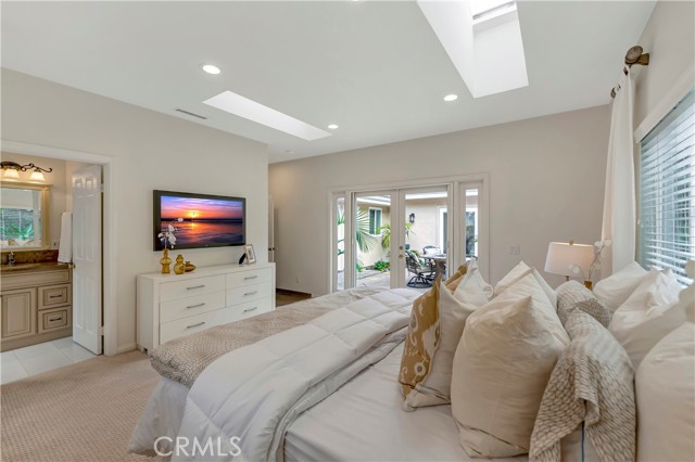 Detail Gallery Image 27 of 45 For 18862 via Palatino, Irvine,  CA 92603 - 4 Beds | 3 Baths